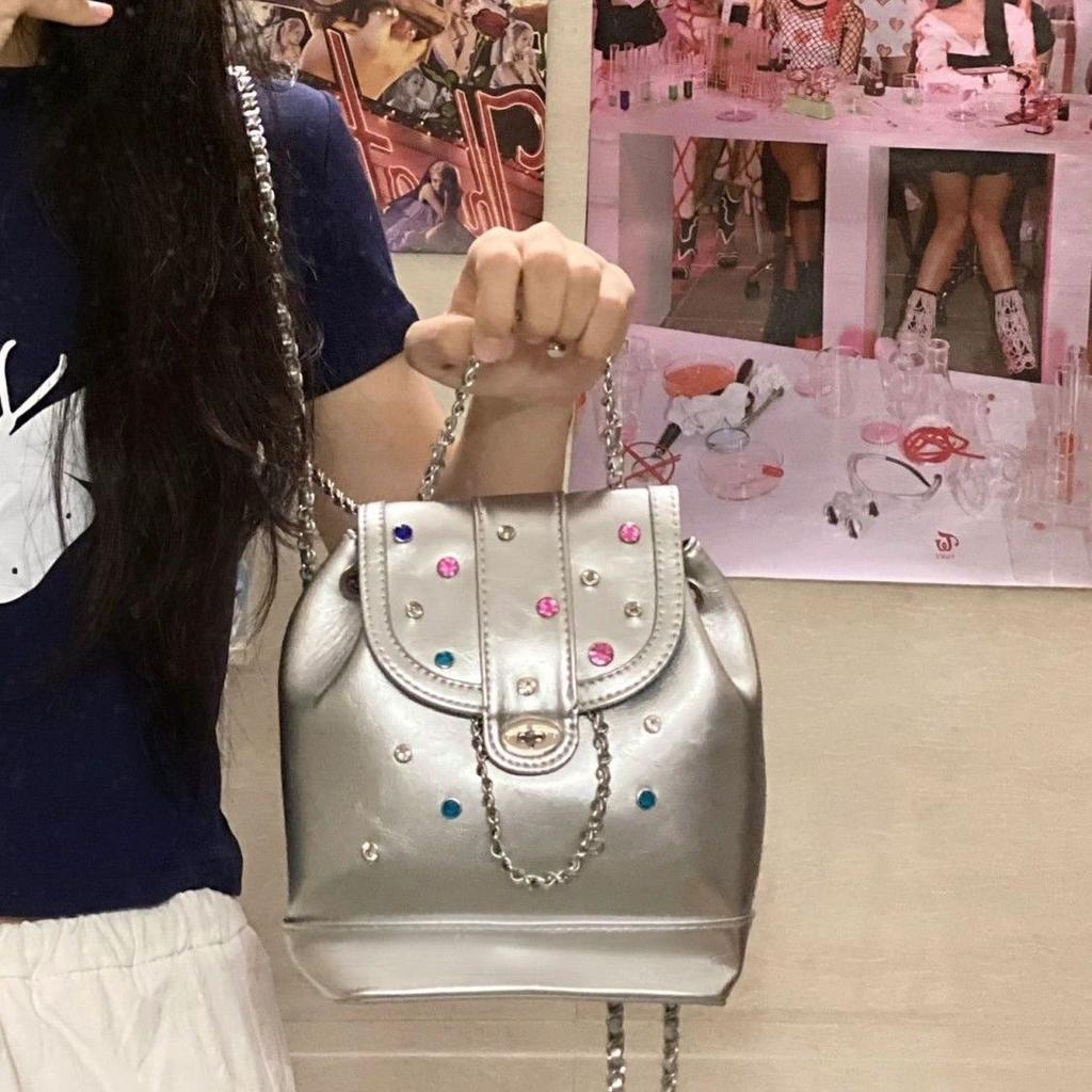 Korean niche design silver chain backpack women's high-end retro portable bucket bag