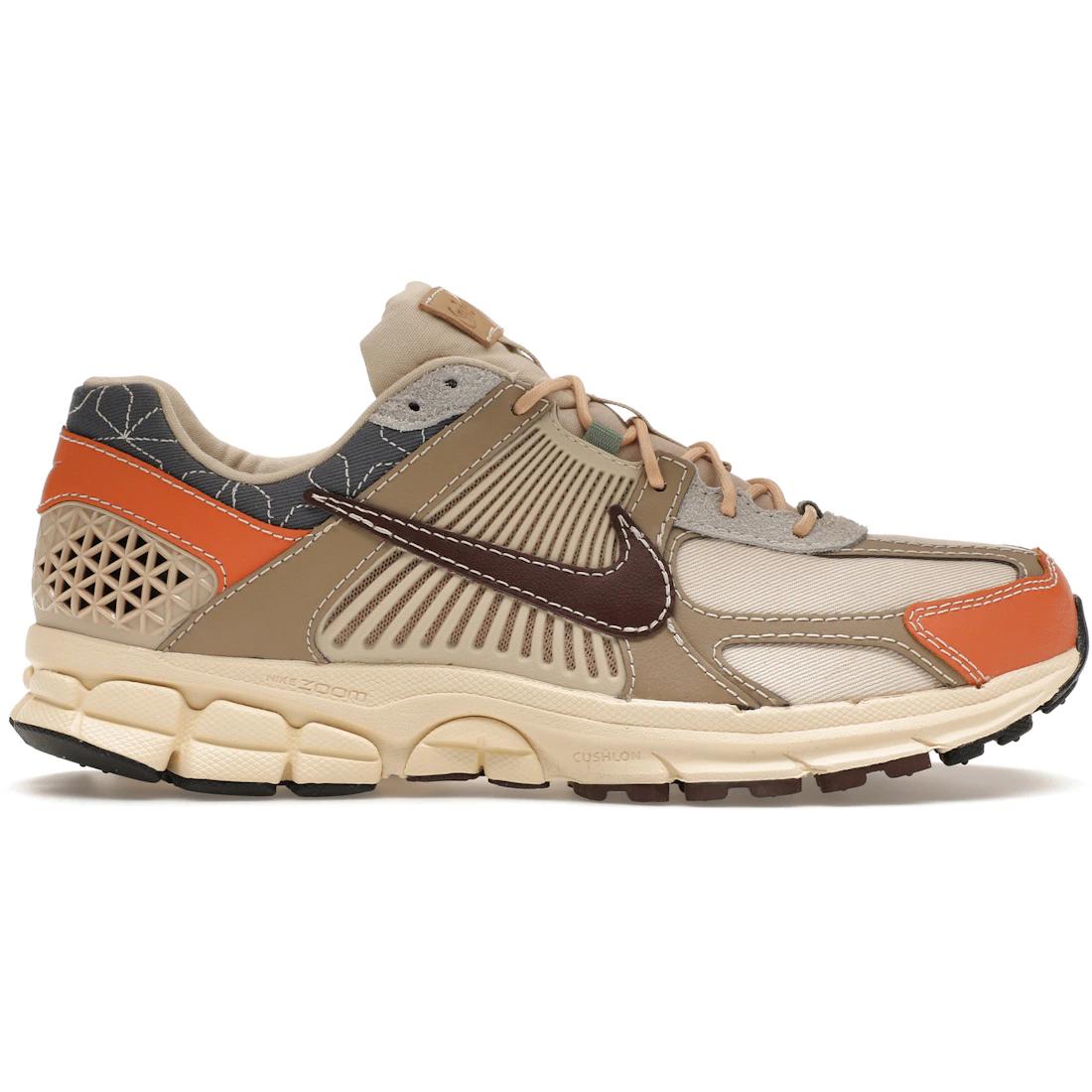 

Кроссовки Nike Zoom Vomero 5 Sashiko(FZ5051-121) 41