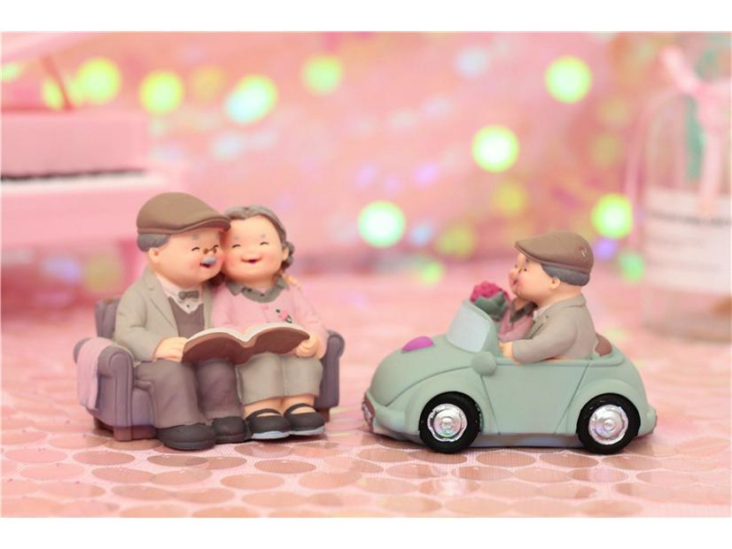 Ältere Tang Kleber Ornament Liebe Auto Kuchen Dekoration Einstecker