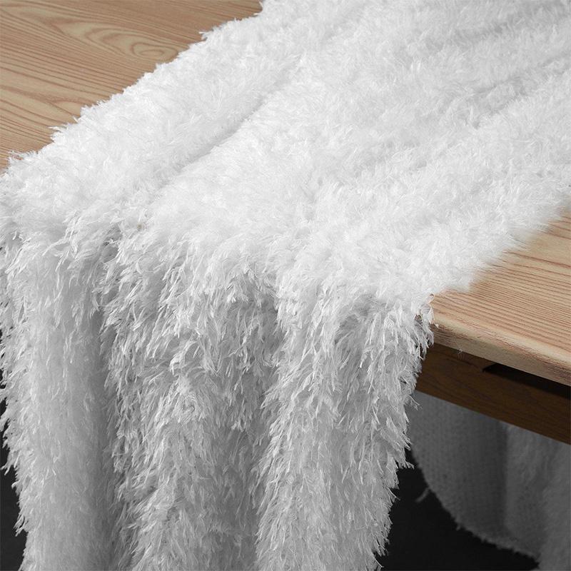 

Soft Feather Fringe Fabric for Handmade DIY Sewing Home Curtains Dress Background Decoration Design Crafts Material 50x158cm білий