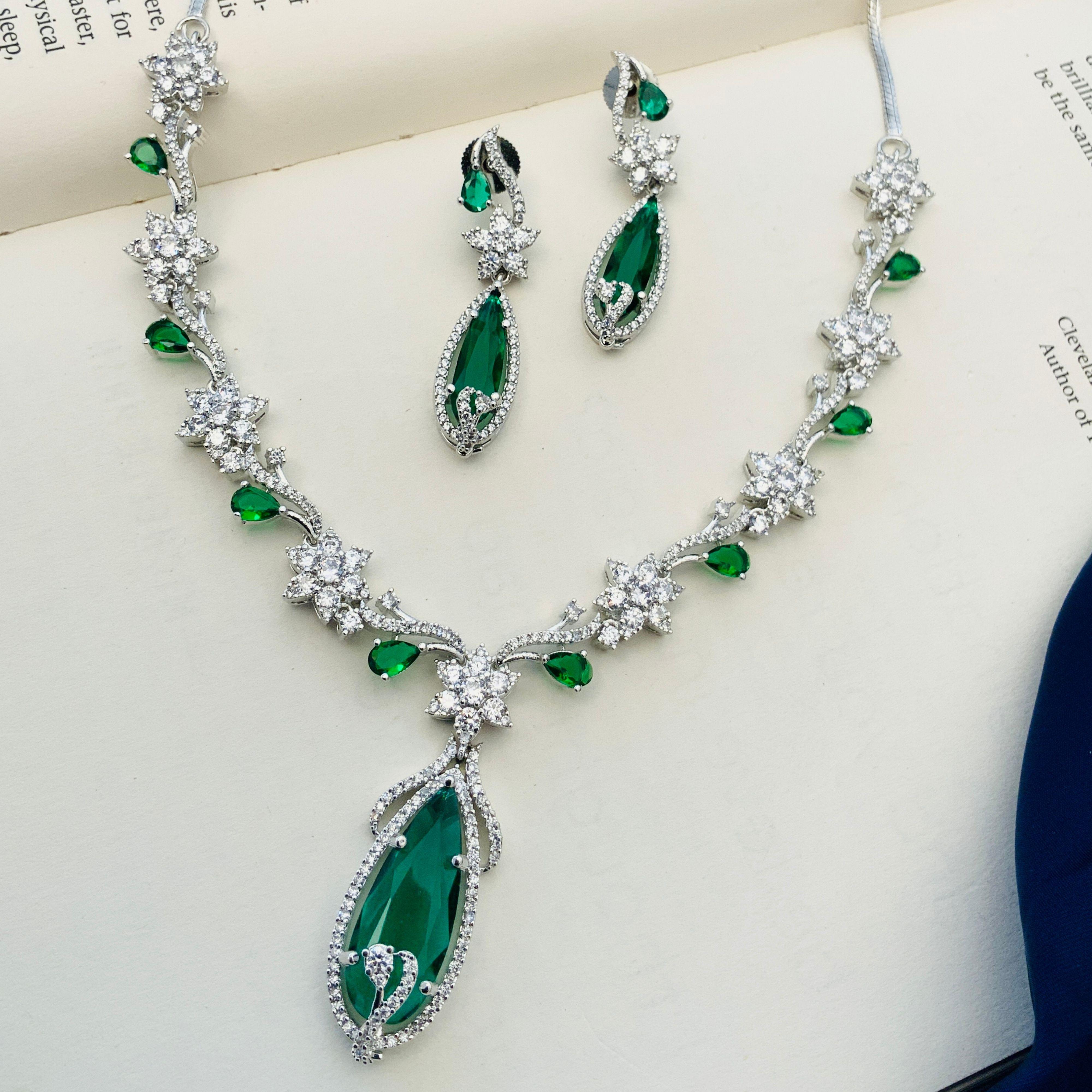 

Посеребренные бриллиантовые круглые колье комплект бриллиантовых колье комплект для женщин белый