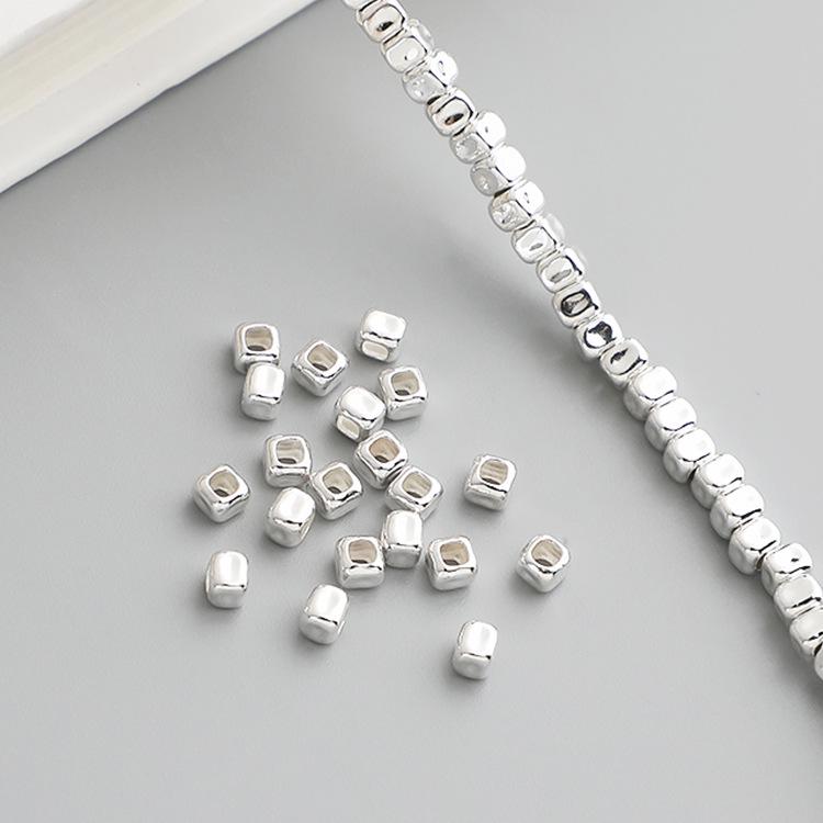 

Маленькие квадратные разделительные бусины из стерлингового серебра 925 пробы для изготовления ювелирных изделий своими руками Single Price