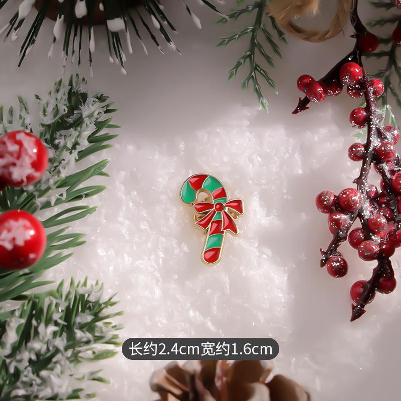 

Рождественская серия Брошь Рождественская елка Снеговик Одежда Аксессуары Милый мультяшный значок Украшение