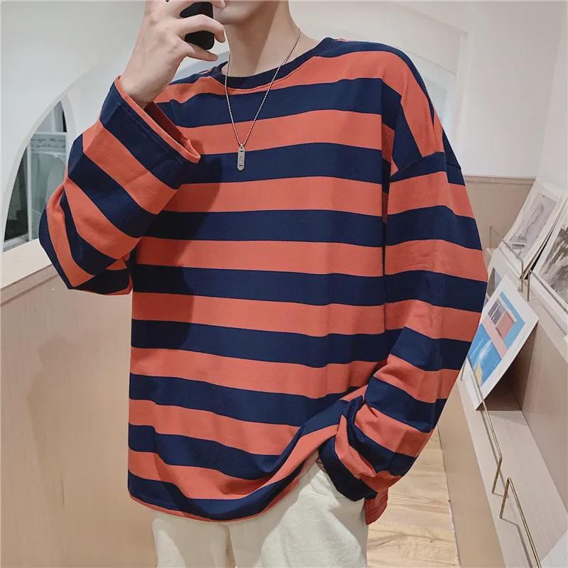 "Unisex Trendy Black & White Striped Long-Sleeve Crew Neck T-Shirt"