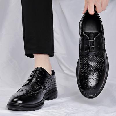 2025 neue Sommer Herrenschuhe hohl Business Britisch Brock Lederschuhe Herren Lochschuhe Schnürschuhe Erhöhungsschuhe