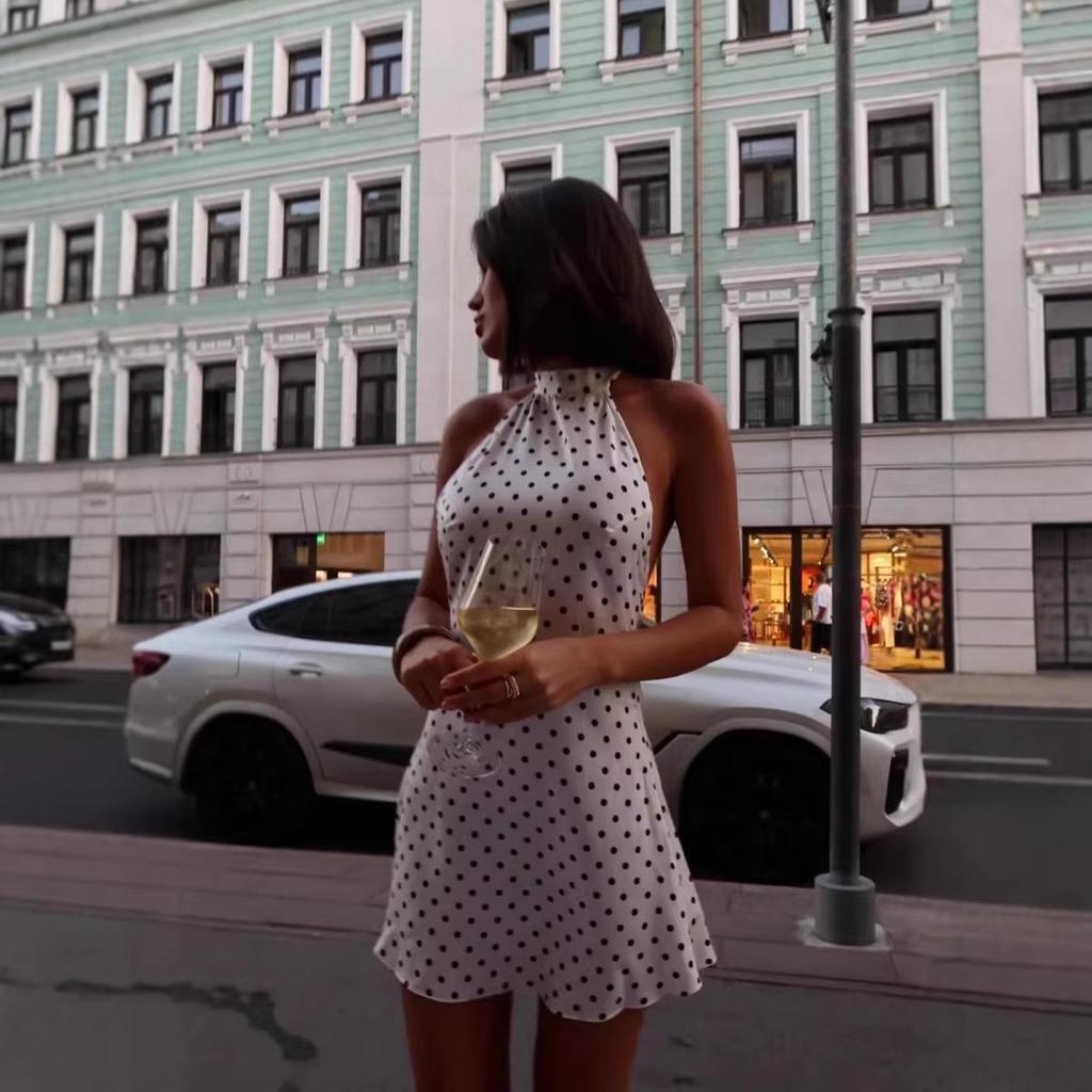 2026 Frühling/Sommer Sexy Gepunktetes Neckholder-Rückenfreies Kleid für Damen