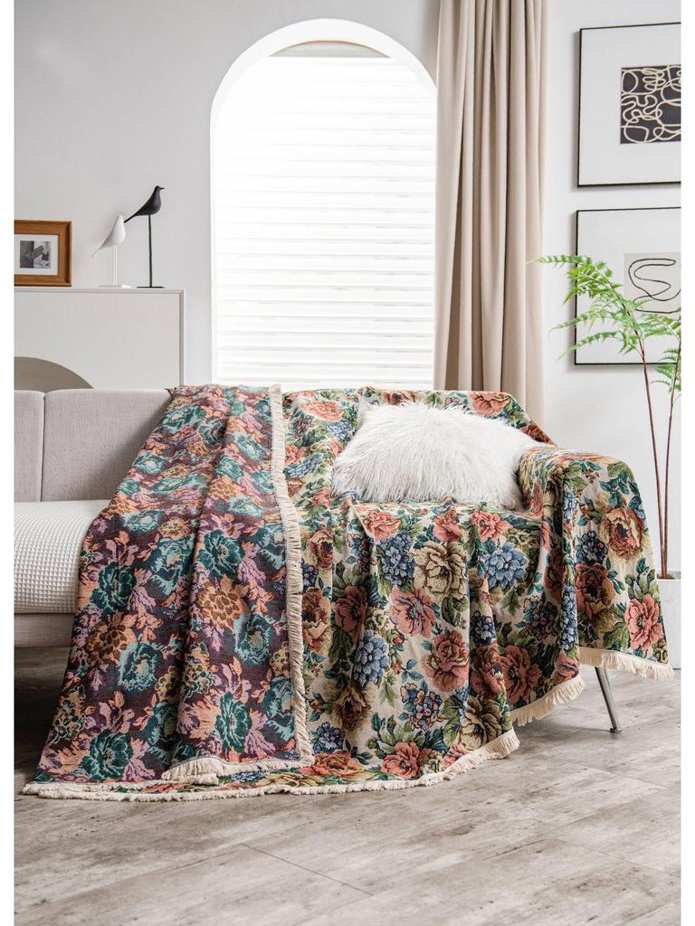 American Retro Non-Slip Stain-Resistant Jacquard Tassel Sofa Cover