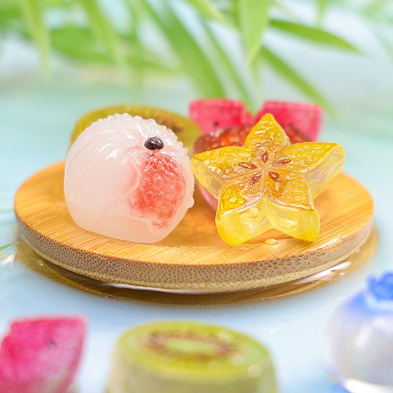 Micro-landscape Simulation Fruit Ornaments, Lychees, Pomegranates, Pineapples, Peaches, Resin Craft Decorative Small Ornaments