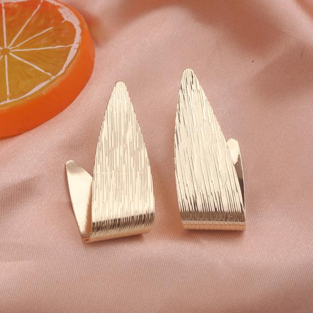 New Fashion Gold Metal Drop Earrings for Women Irregular Geometric Pendants Earrings Trend Brincos Jewelry Gift