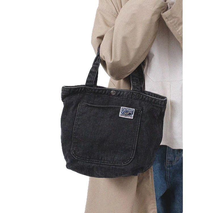 Women's Eye-Catching Ins Design Denim Tote – Large Capacity, Perfect Summer Handbag for Outings
