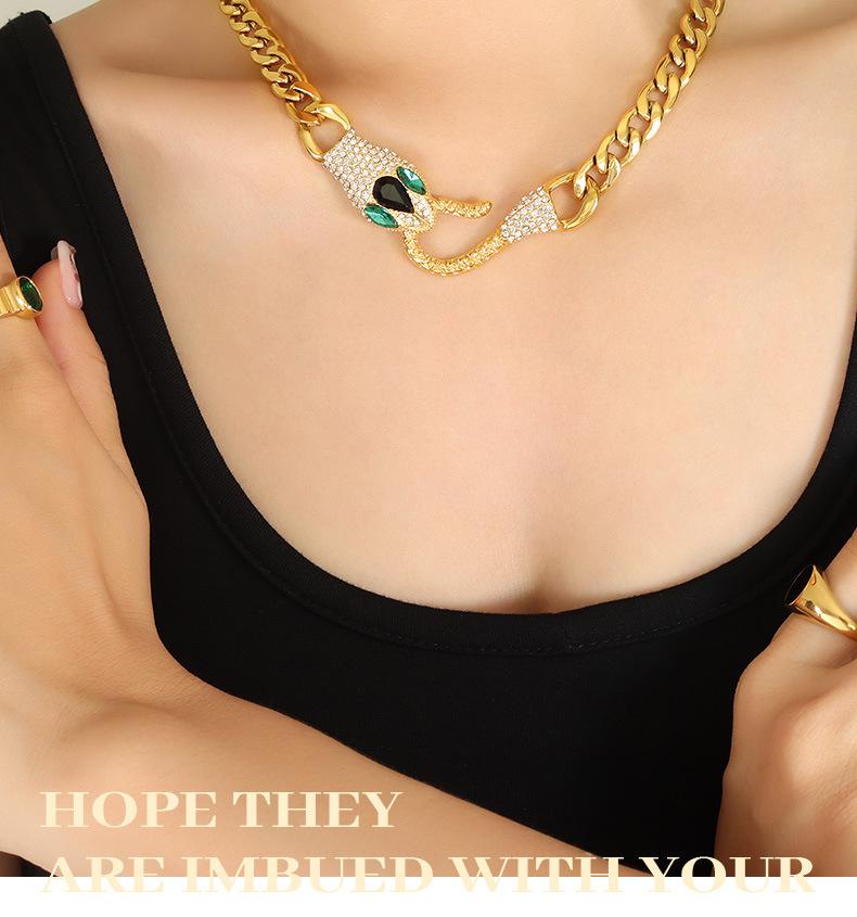 Colorfast High Street Hip Hop Style Zircon Snake Head Necklace