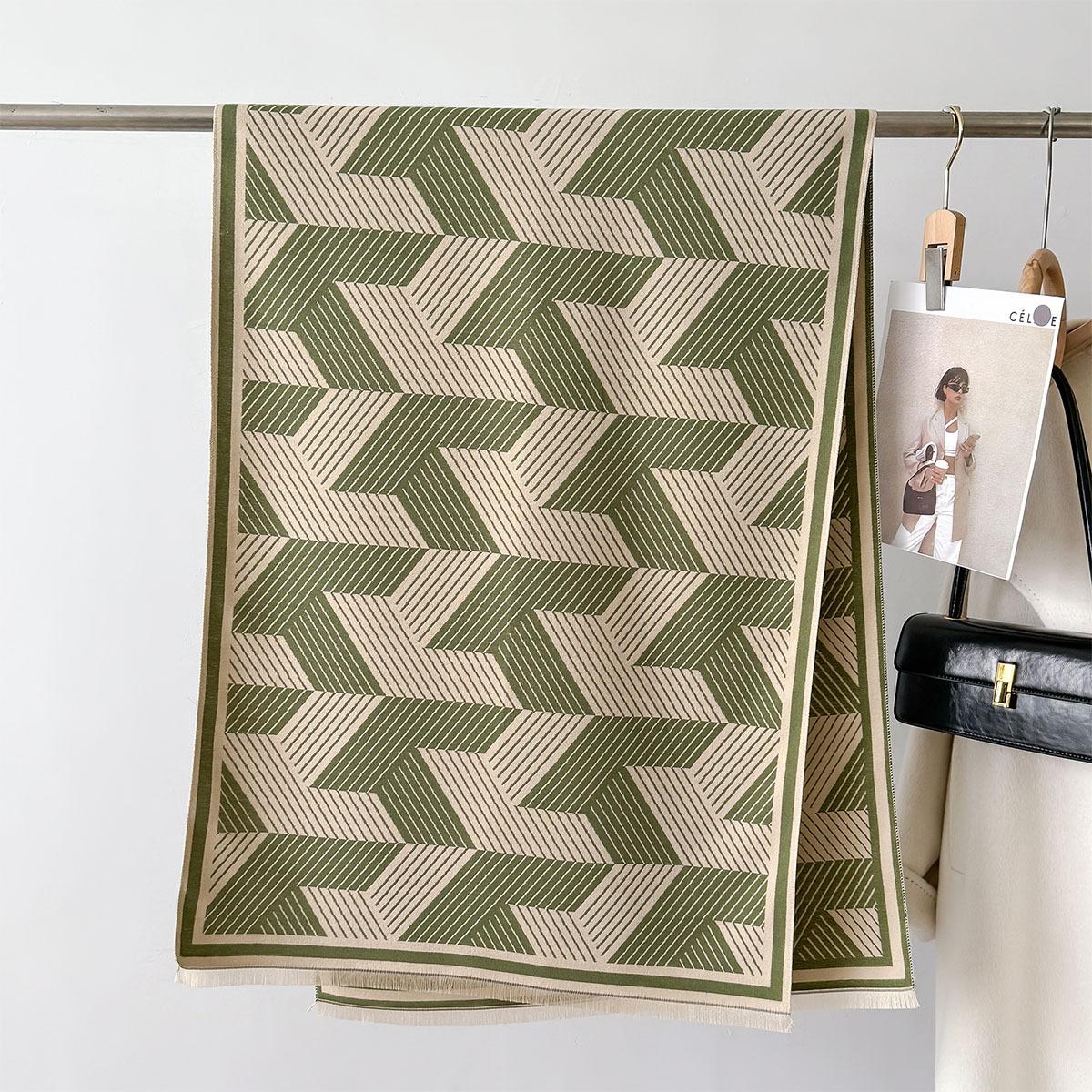 

Корейский Модный Шарф Осень Зима Двусторонний Имитация Кашемира Утолщенный Теплый Палантин Уменьшенная Бахрома Шаль Роскошная Одежда Женщины 66X186cm