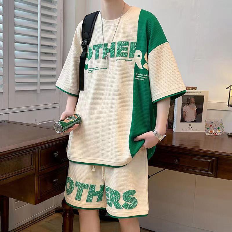 Trendy Short-Sleeve Waffle T-Shirt & Casual Sports Set for Teen Boys