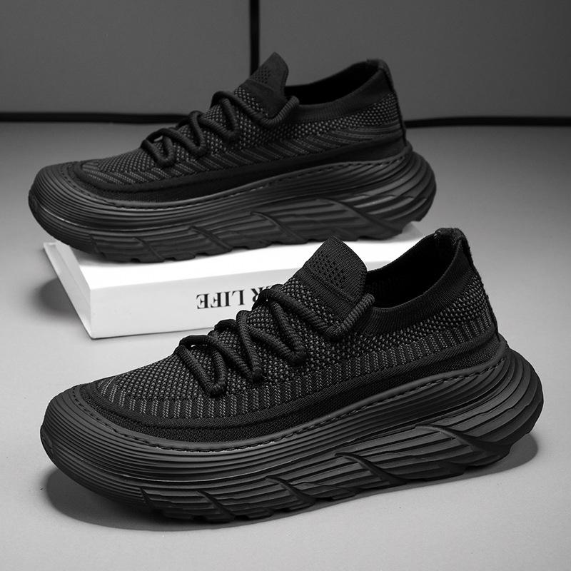 

2024 весна чоловіче взуття нове літаюче плетіння універсальне повсякденне просте дихаюче спортивне сітчасте взуття трендове повсякденне взуття 44 чорний