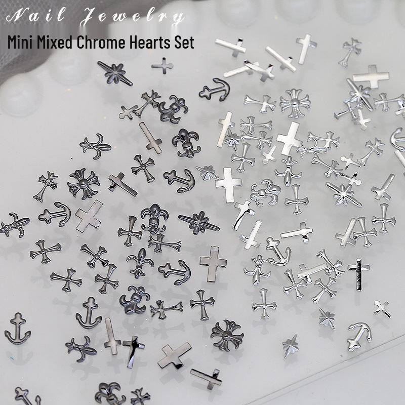 Chrome Hearts 3D Neglekunst Smykkesett: Mørk Kors Miks & Match Bærbare Metalltilbehør