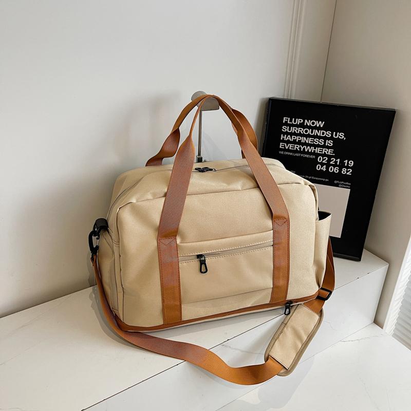 Large Capacity Travel Duffel Bag with Multiple Pockets Foldable Design Casual Weekend Carry On Bag
