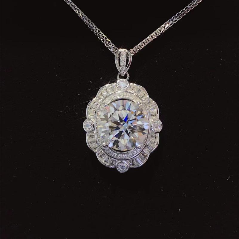 Lace-Style 5-Carat Moissanite Pendant Necklace with Eight Hearts, Eight Arrows Design and Certificate