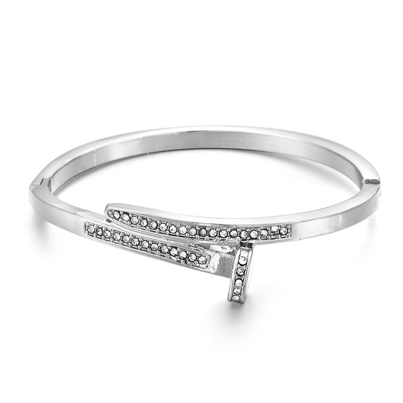 Advanced Bracelet for Women, Light Luxury, Niche, Nail Bracelet, Versatile Bracelet