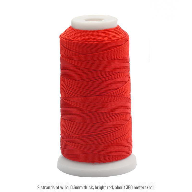 Handgefertigtes rotes geflochtenes Seilarmband mit chinesischem Jadeknoten