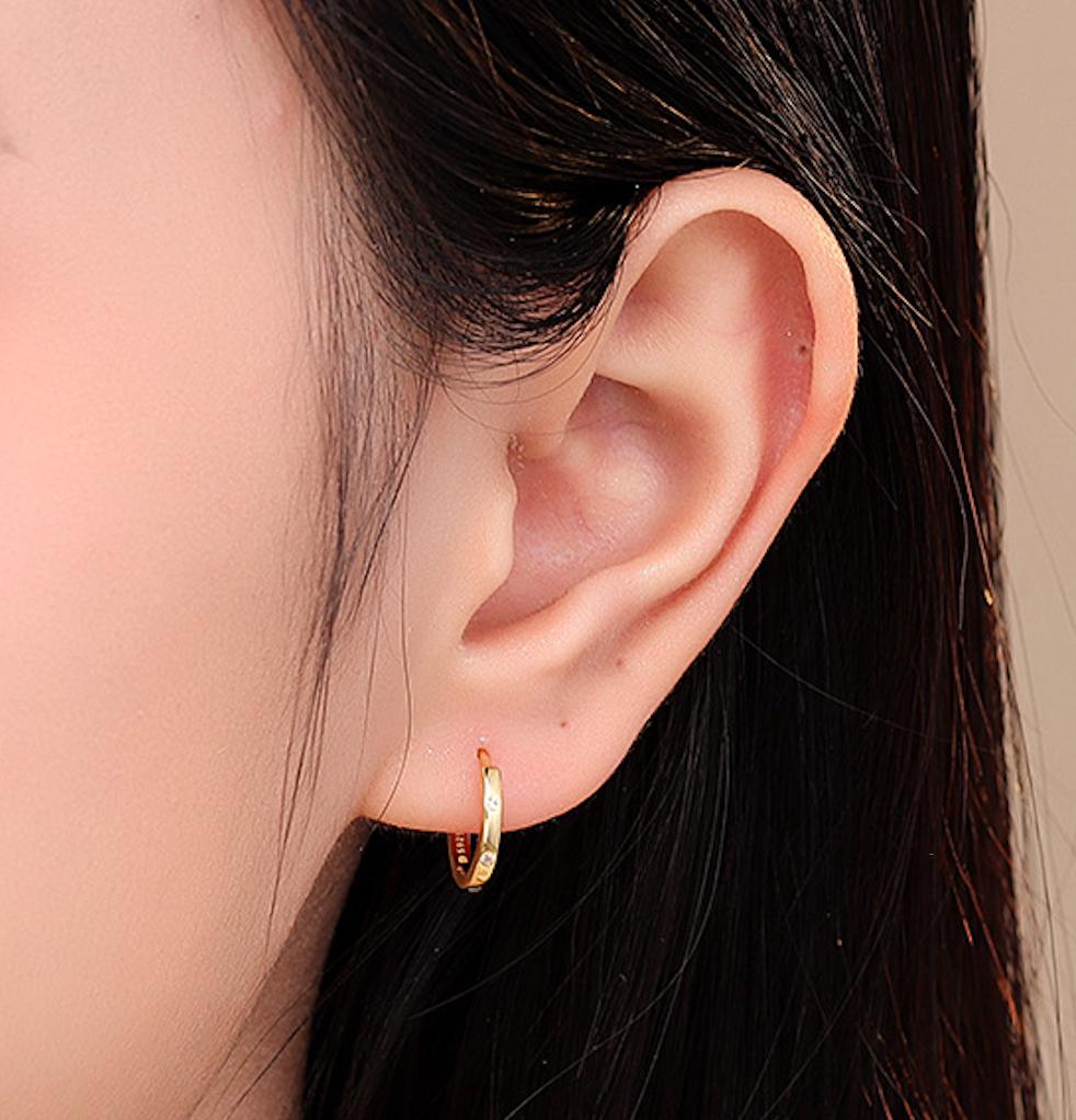 S925 Sterling Silver Mini Huggie Hoop Earrings CZ Inlay Gold Silver Plated Small Stackable Cartilage Earrings for Women