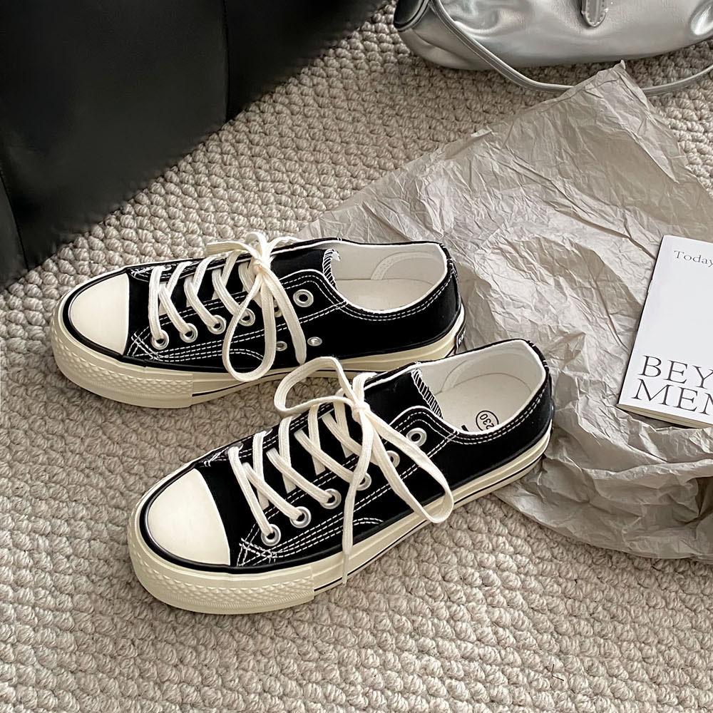 Canvas Shoes for Women 2025 Korean Daily Street Photography Classic Style Versatile Retro Casual Women's Shoes