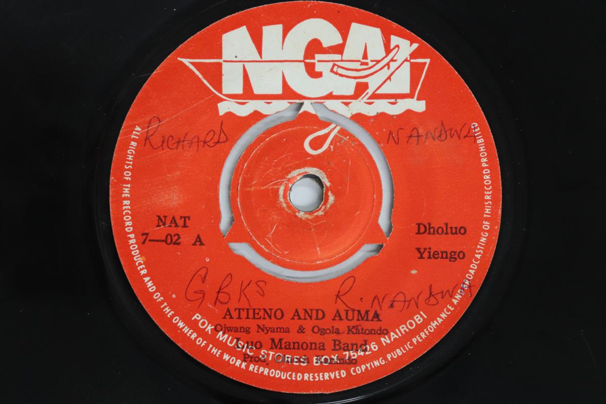 

7inch Record LUO MANOA BAND - Atieno & Auma / Magret Anyango NAT702 NGAI Kenya World Music Used