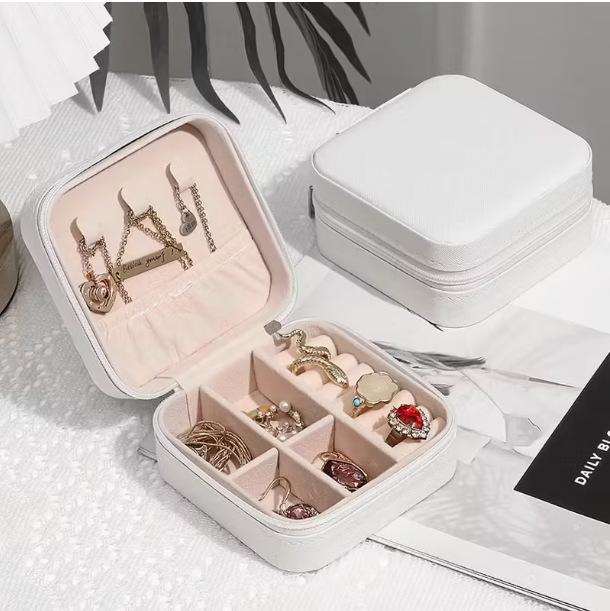 2025 Portable Leather Jewelry Storage Box for Earrings, Studs, Bracelets, Necklaces, and Rings