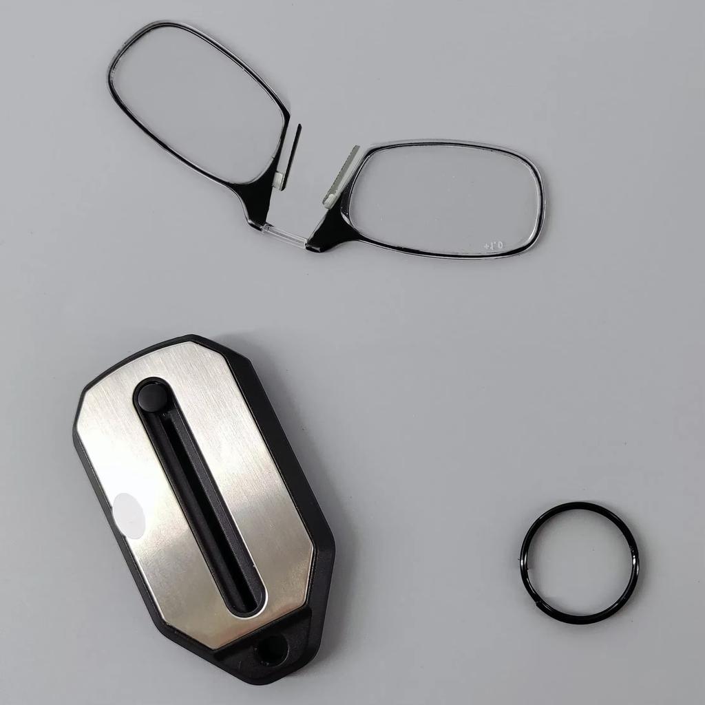 Nose Clip-on Reading Glasses Folding Legless Ultralight Keychain Glasses Men Women Mini Portable Presbyopic Glasses +1.0 To +3.0