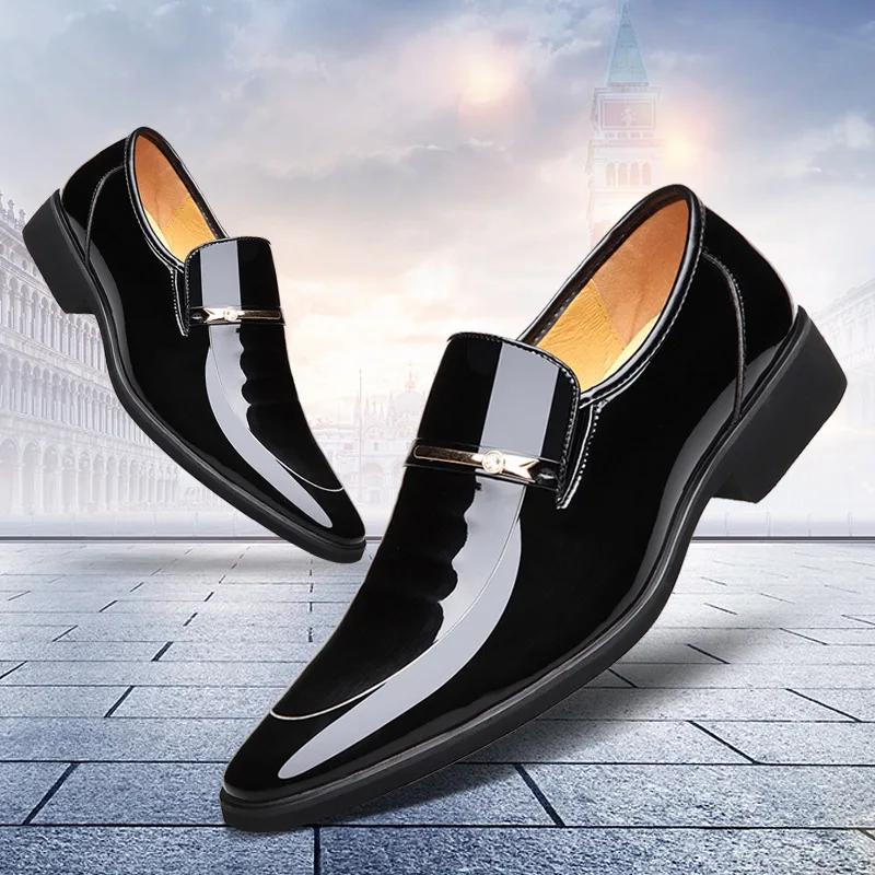 Fashion Popular summer men's hollow breathable leather shoes, comfortable business formal leather shoes, brogue men's suit shoes
