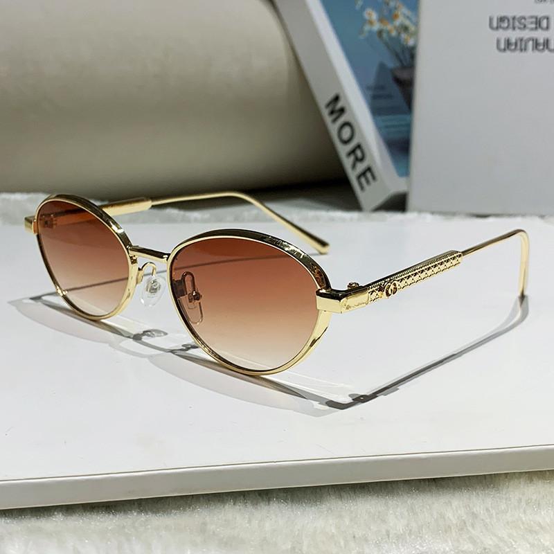 Euro Metal Oval Sunglasses With Uv400 Protection For Fashionable Summer Outings