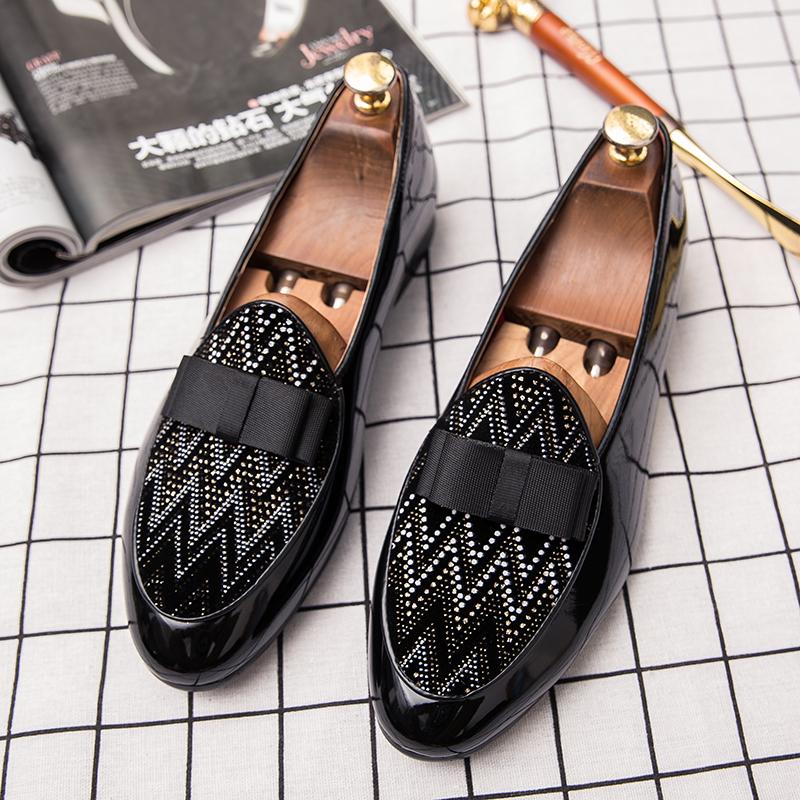 Fashion New British Men's charm Bowite Dress Oxford Shoes Luxury Male Black Moccasins Wedding Prom Sapato Social Masculino
