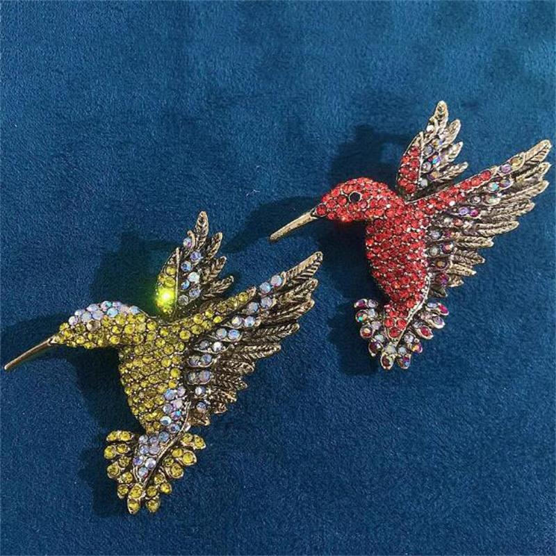 Persönlichkeit Bunte Strass-Kolibri-Broschen für Damen Tier-Anstecknadel Brosche Mode Party Kleidung Schmuck Zubehör