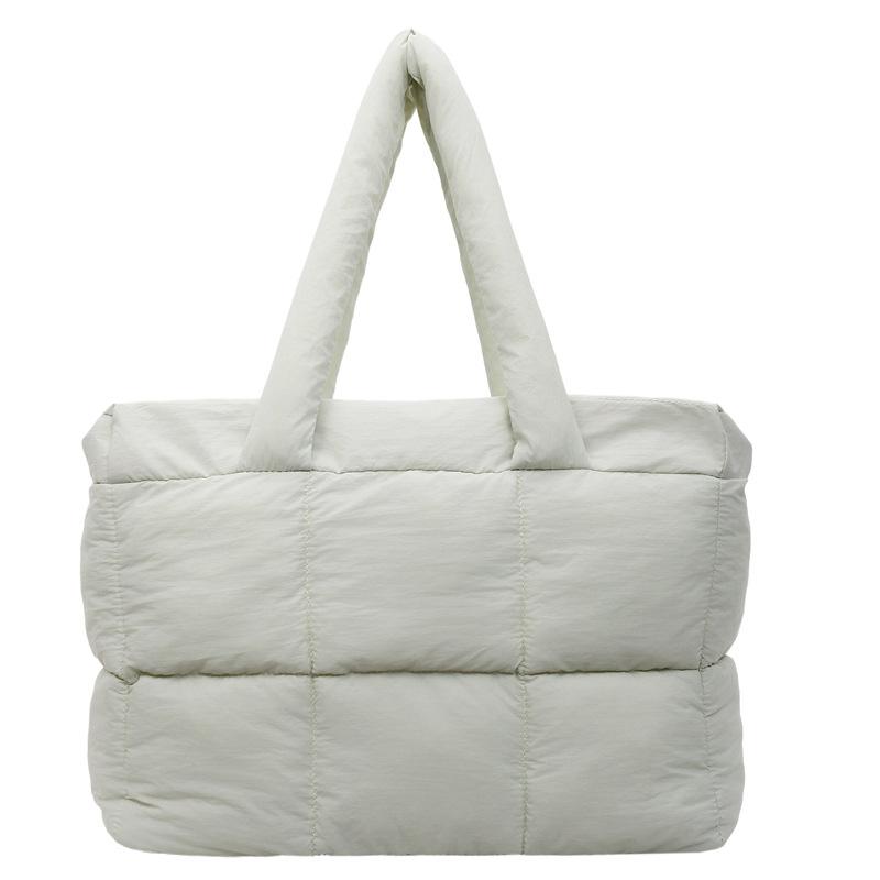 

Casual large-capacity cotton clothing bag women s new rhombus down commuter shoulder bag fashionable portable tote bag светло-зеленый