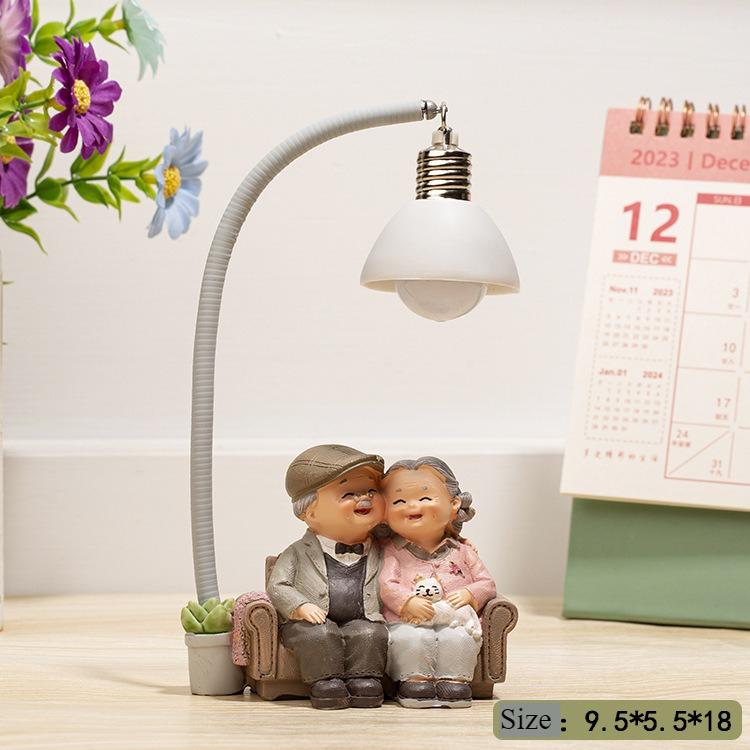 Creative Wedding Anniversary Decorations Valentine's Day Gifts for Couples Elderly Couples Home Desktop Decorations Desk Lamp