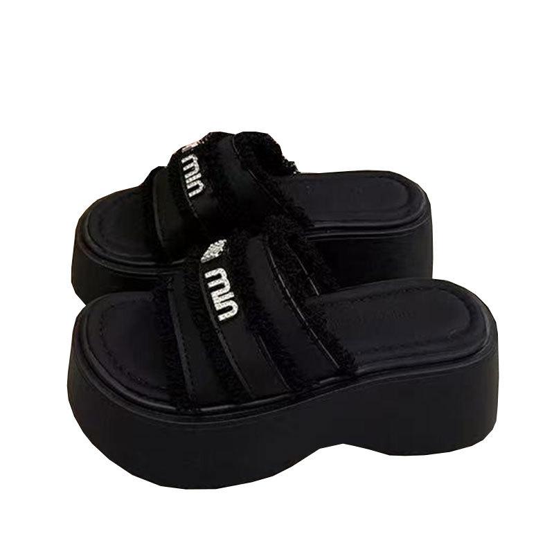 Beautiful Thick-bottomed Small Fragrant Cool Slippers Women's Summer Wear 2025 New Models with Skirts, High-end Internet Celebrity One-word Drag