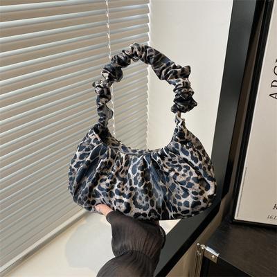 Herbst lässiger ausländischer Stil hoher Wert personalisierte Handtasche 2025 neue Mode diese Woche Leopardenmuster schlichte Achseltasche Damen