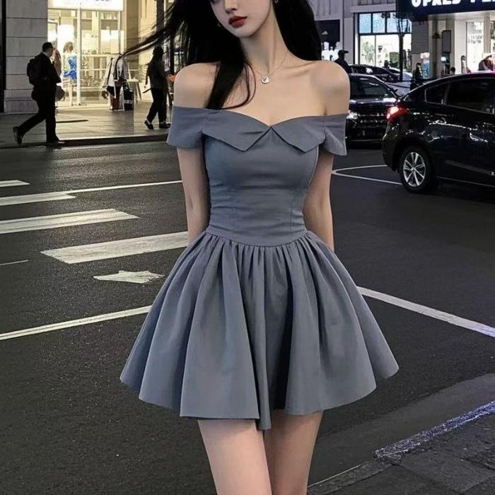 New French design strapless elegant summer spicy off-shoulder dress, waist-cinching, slimming, high-end puffy gown