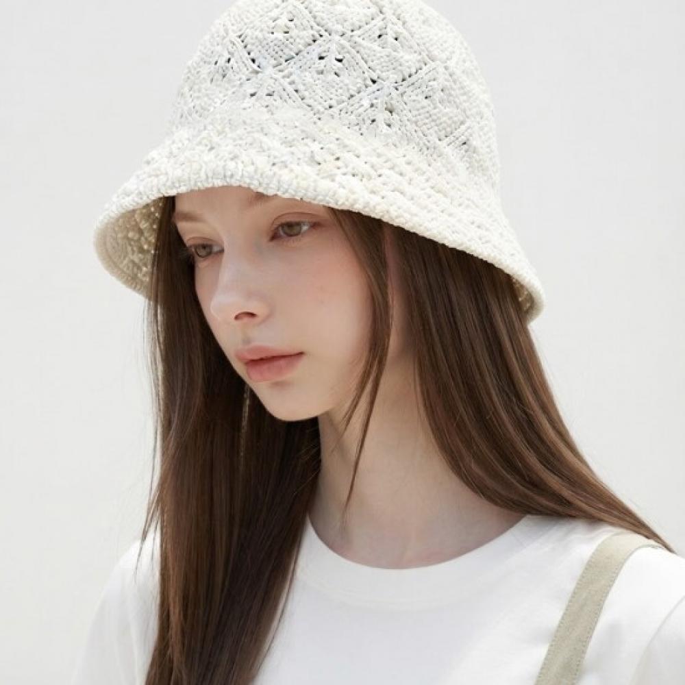 Karra Bucket Hat Round Net Punching A6m0822
