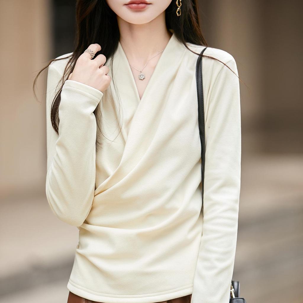 Chic Slimming V-Neck Women's T-Shirt - Autumn/Winter 2025 Collection