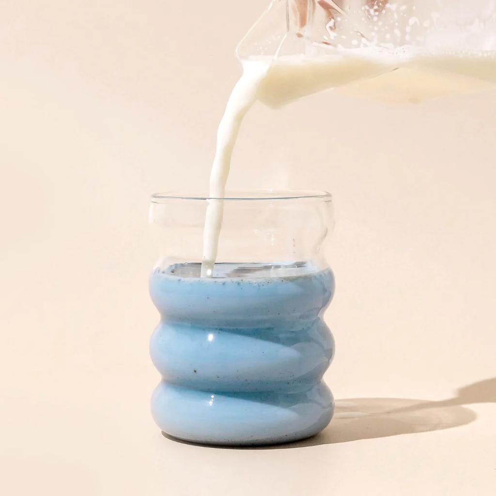 Wave Shape Bubble Glass Cups, Set of 2, 16 Oz Drinking Glasses - Heat-Resistant Glass Cups for Beer, Iced Coffee, Cocktails