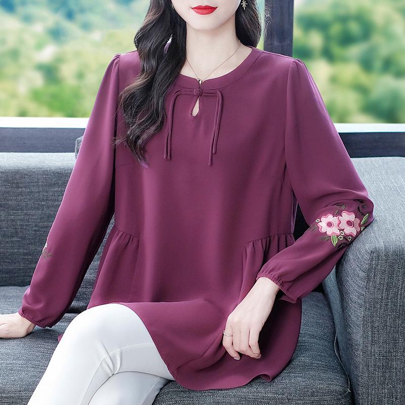 Nadměrná velikost vyšívaný top s dlouhým rukávem a kulatým výstřihem na podzim/zimu - Pro ženy středního věku a starší