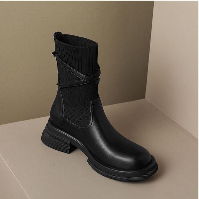 Retro Socken und Stiefel Kinder Herbst und Winter neue vielseitige dünne hohe Absätze dünne braune dicke Absätze kurze