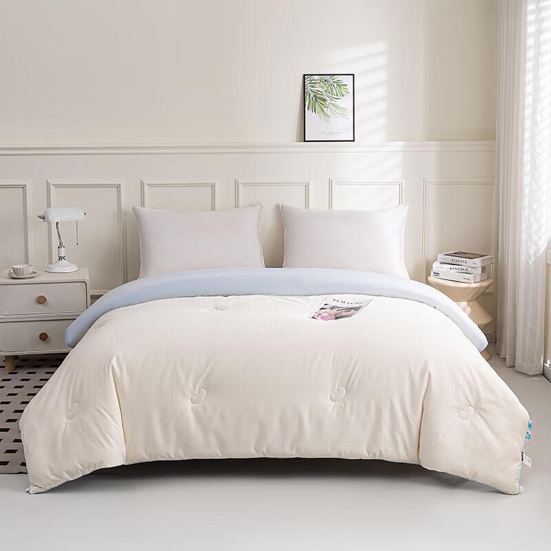 

Dohia Summer Soft & Fresh Antibacterial A/C Quilt