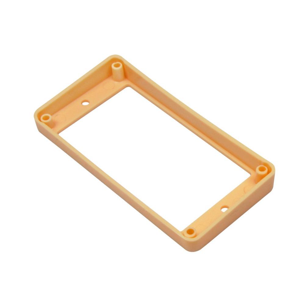 FLEOR 2pcs Plastic Curved Humbucker Pickup Mounting Rings Neck & Bridge Pickup Frames Set Black/Yellow for LP Style Guitar