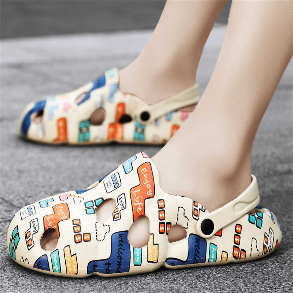 Fashion Closed Toe Half Slippers For Men's House Loafer Men Shoes Transparent Sandals Sneakers Sport Funky Trainers Tenismasculine