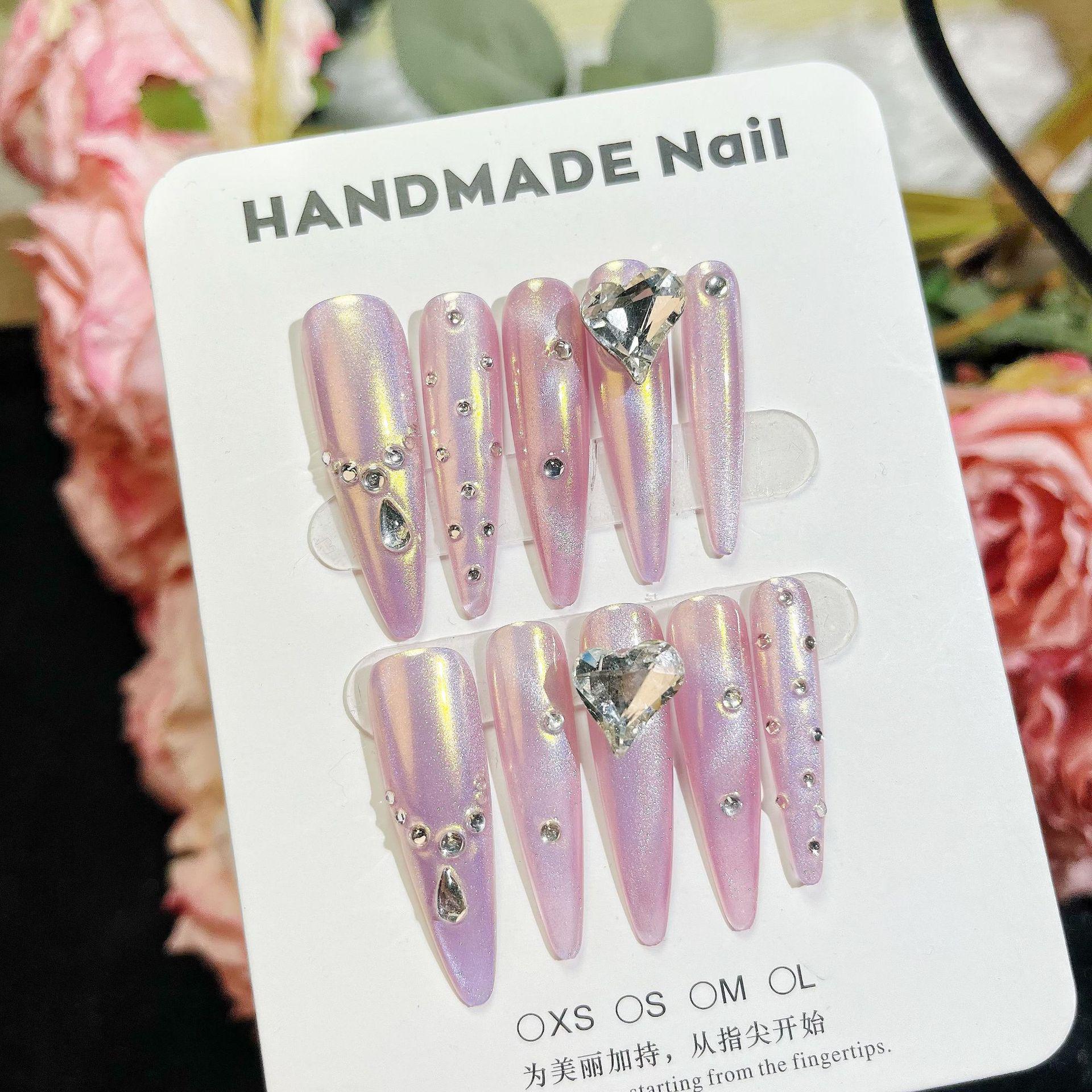 

Носимые наклейки для ногтей Aurora Heart с золотым порошковым декором Medium