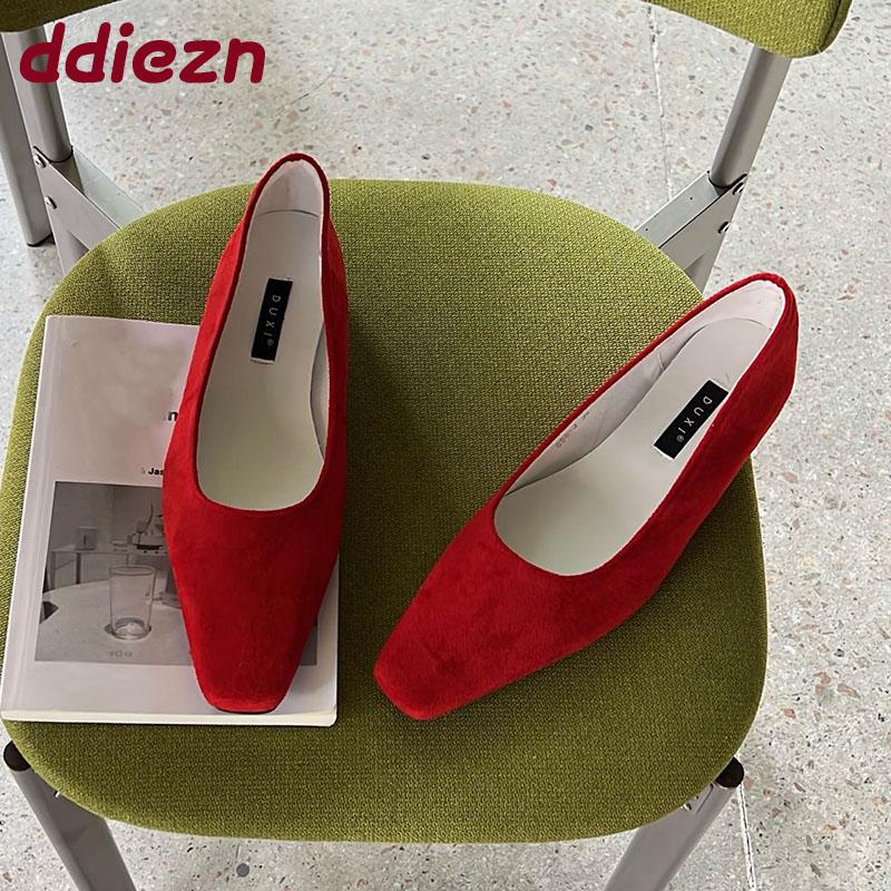 Fashion 2025 New Fashion Flock Women Flats Slip On Shoes Luxury Soft Female Shallow Footwear Square Toe Ladies Flats With Shoes