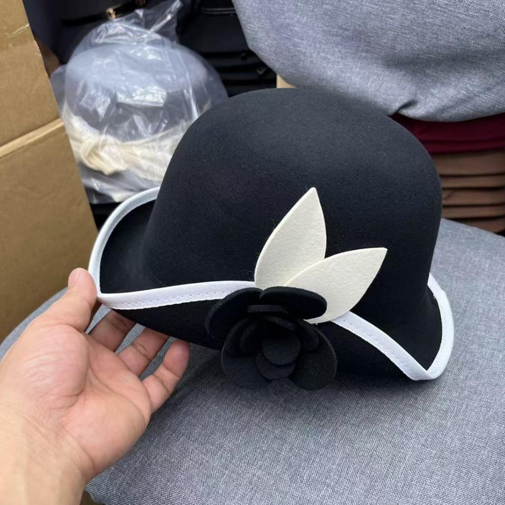 Hepburn Style Autumn and Winter New Fashion Versatile Foreign Style Top Hat Travel Half Curl Edge Wool Basin Hat Women Felt Hat