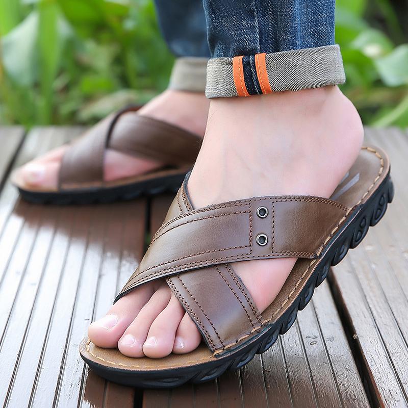 Fashion Quick Dry Man Slippers Stylish Designer Half Drag Fashion Leather Casual Summer Flats Comfortable Beach Slippers Outdoor Sandals