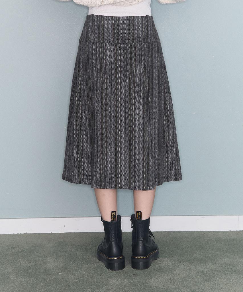 Mileko Pleated Pattern Midi Sk Khaki Gray